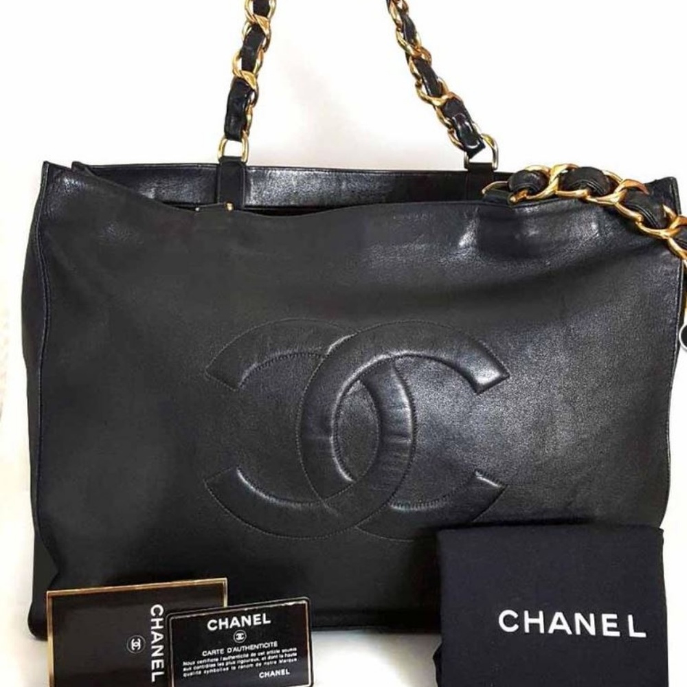 Chanel Vintage LAMBSKIN JUMBO XL Tote